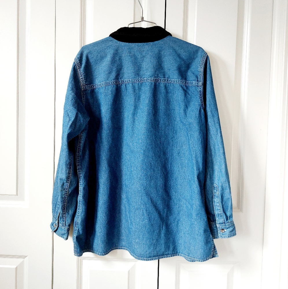 Mistletoe & Christmas Ornaments Chambray Shirt Basic Editions Large - Picture 2 of 6